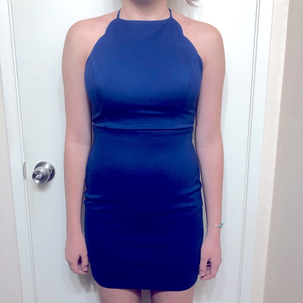 Blue fitted dress